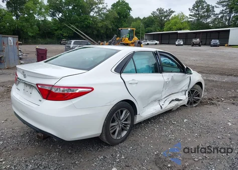 2016 Toyota Camry Se z USA, uszkodzony, nr VIN 4T1BF1FK6GU613079